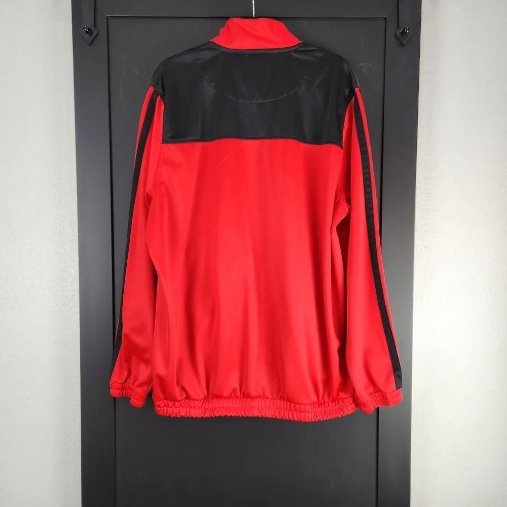 Cincinnati Reds Logo Jacket Size XL Made By Genuine Merchandise